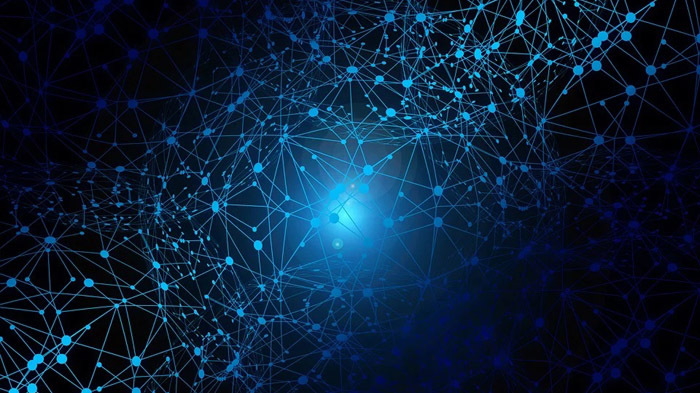 如何第一时间获取平台公告、赛事调整或活动通知？