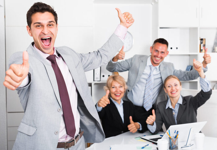 更换手机号或邮箱后，如何更新账号绑定信息？